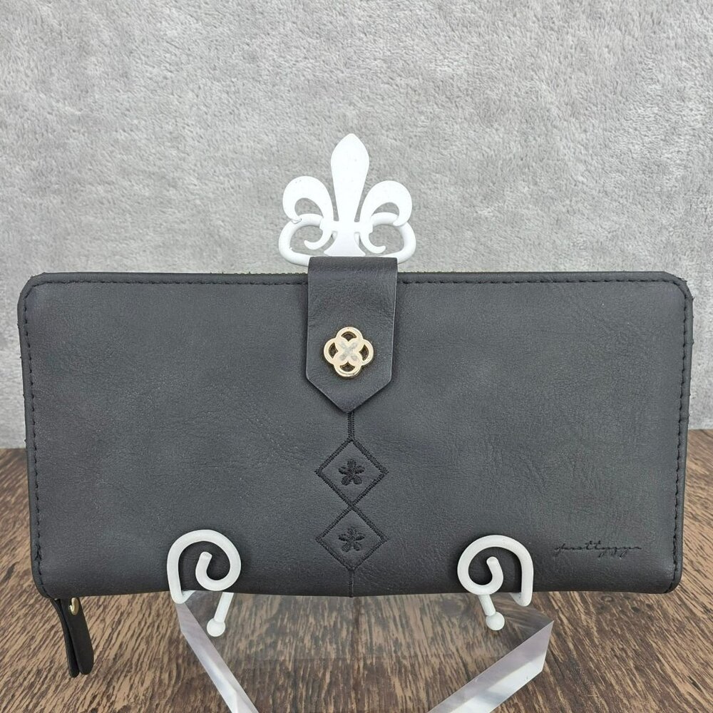Prettyzys Faux Leather Wallet Black Gold Zip Card Slot ID Snap 2 Section Classic